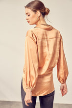 Load image into Gallery viewer, Front Tie Shirt
